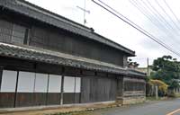木村家住宅（旧旅籠）／江戸時代末期の建物で旧水戸街道ではただ１軒の旅籠です