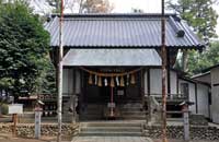 町の守り神・尾崎神社